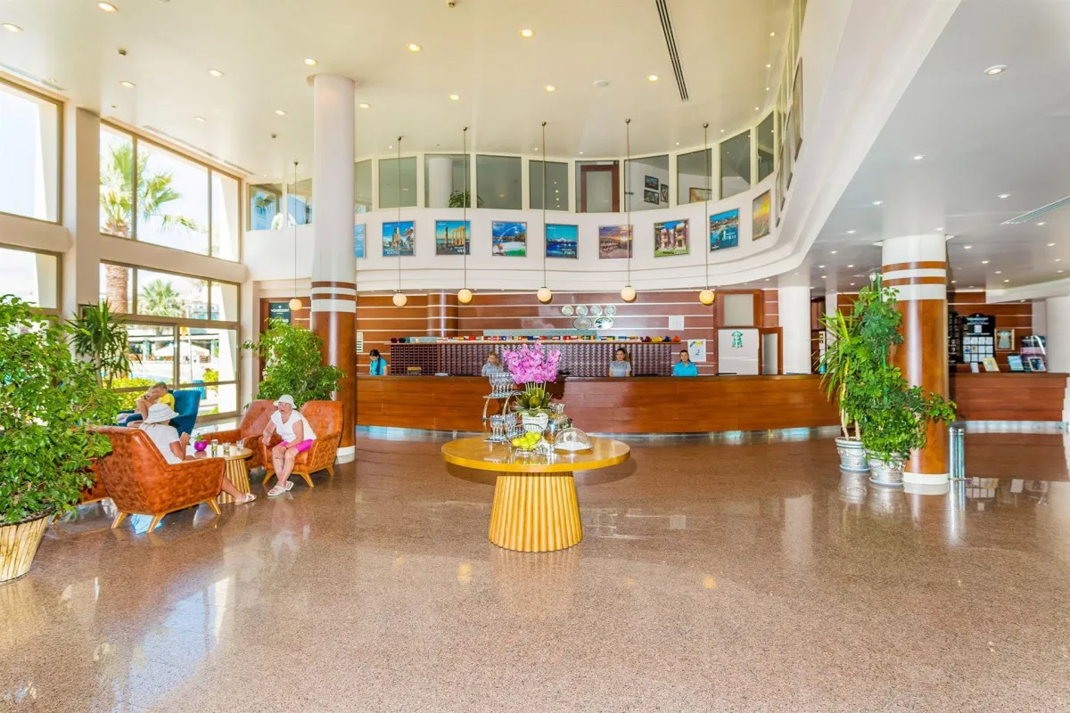 VON RESORT GOLDEN BEACH (EX. VON CLUB GOLDEN BEACH)