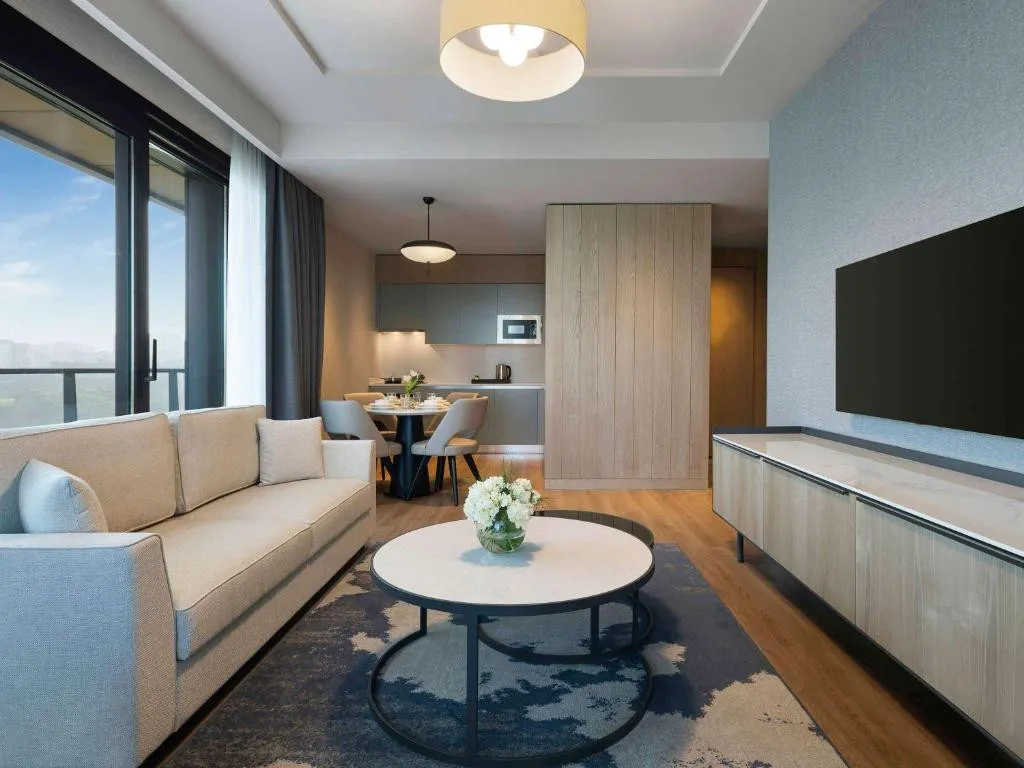 MOVENPICK LIVING ISTANBUL CAMLIVADI