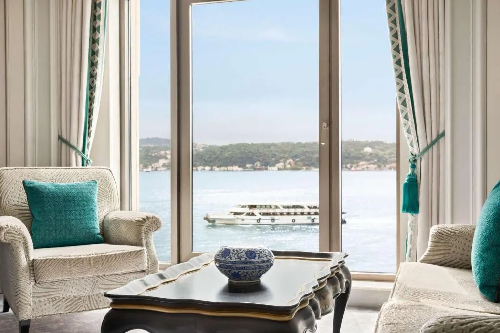 SHANGRI-LA BOSPHORUS