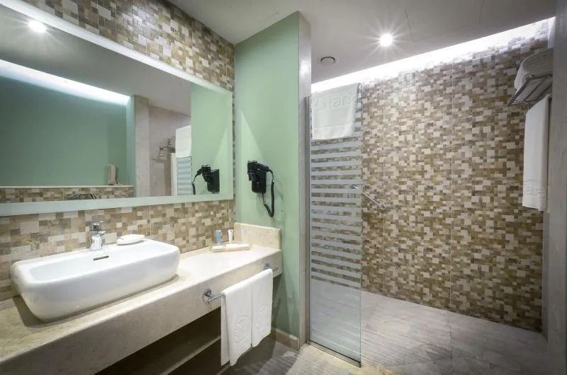 THE VILLAGE AT THE COVE ROTANA RESORT