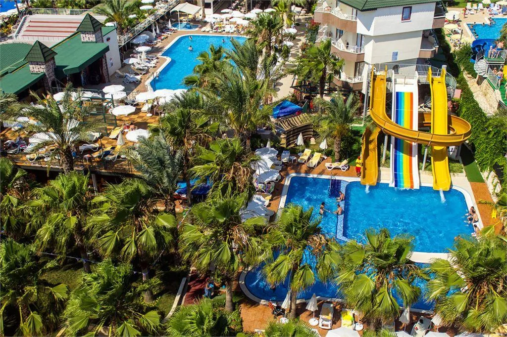 GALERI RESORT