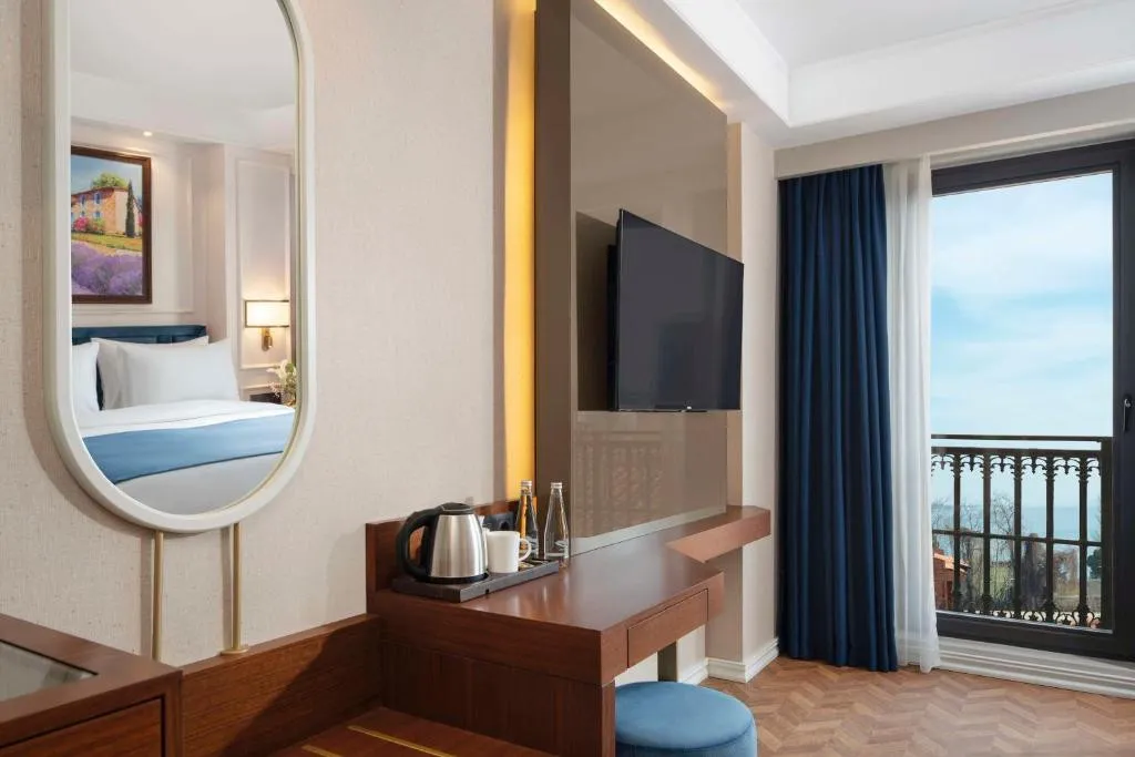 ROYAN HOTEL HAGIA SOPHIA ISTANBUL