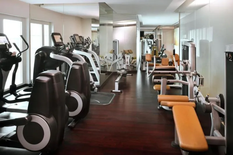 MARRIOTT DUBAI HARBOUR HOTEL & SUITES