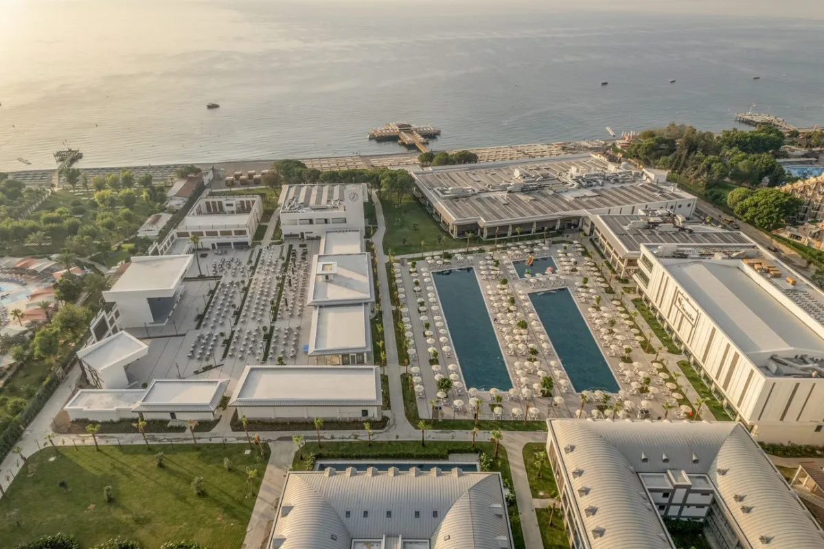 SWANDOR HOTELS & RESORTS (EX. PGS KIRIS RESORT)