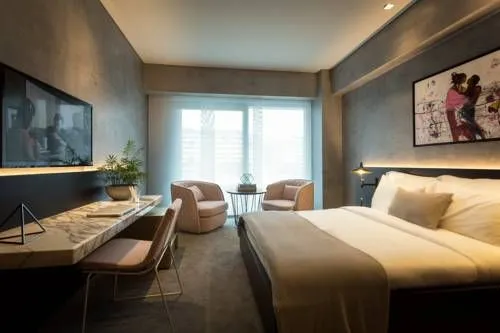 THE HOUSE HOTEL BOMONTI