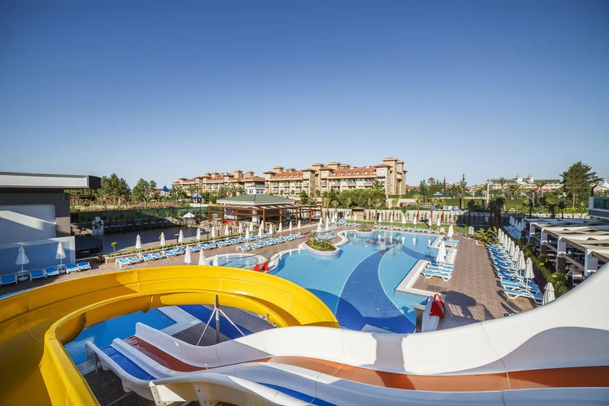 LUNA BLANCA RESORT & SPA