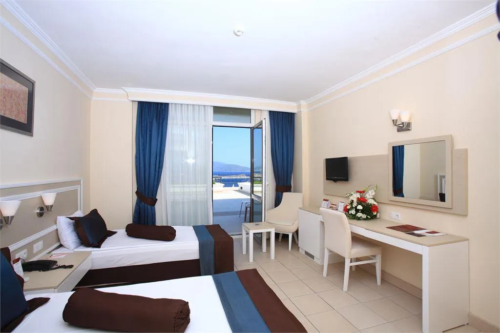 ROYAL ARENA RESORT & SPA