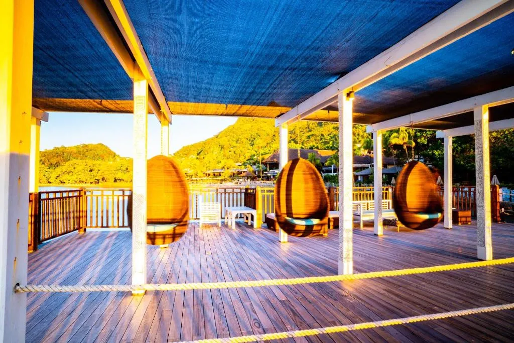 FISHERMANS COVE RESORT (EX. LE MERIDIEN FISHERMANS COVE)
