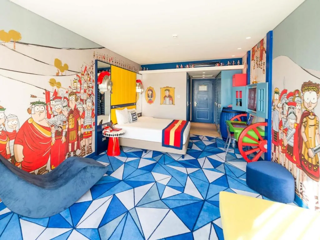 THE LAND OF LEGENDS KINGDOM (EX. RIXOS THE LAND OF LEGENDS THEME PARK)