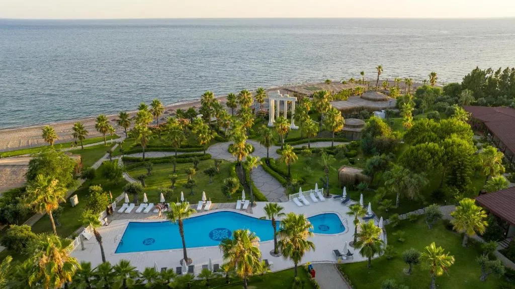FLORA GARDEN BEACH ADULTS ONLY 16+