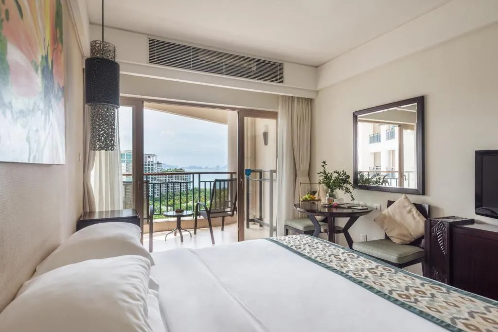 HOWARD JOHNSON RESORT SANYA BAY