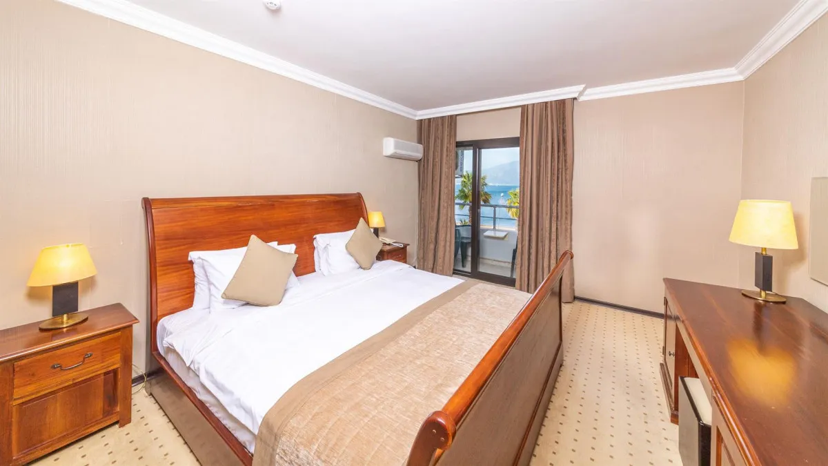 FAROS PREMIUM BEACH HOTEL ADULTS ONLY 14+