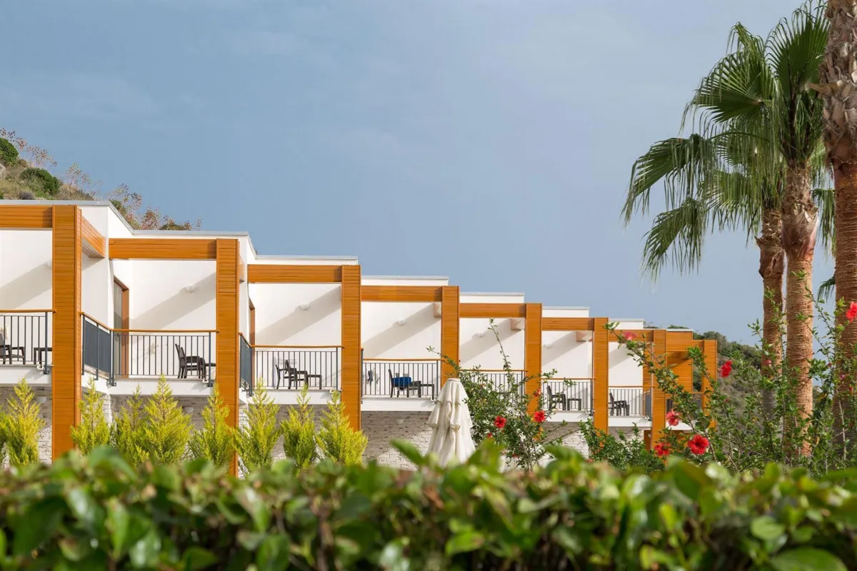 KEFALUKA RESORT