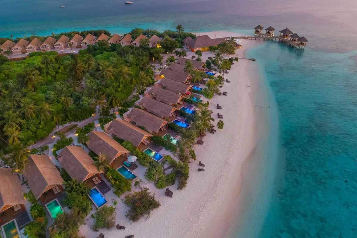 KUDAFUSHI RESORT & SPA