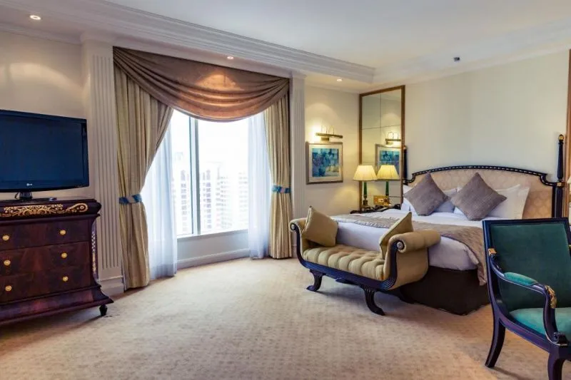 MILLENNIUM DOWNTOWN ABU DHABI (EX. CROWNE PLAZA)