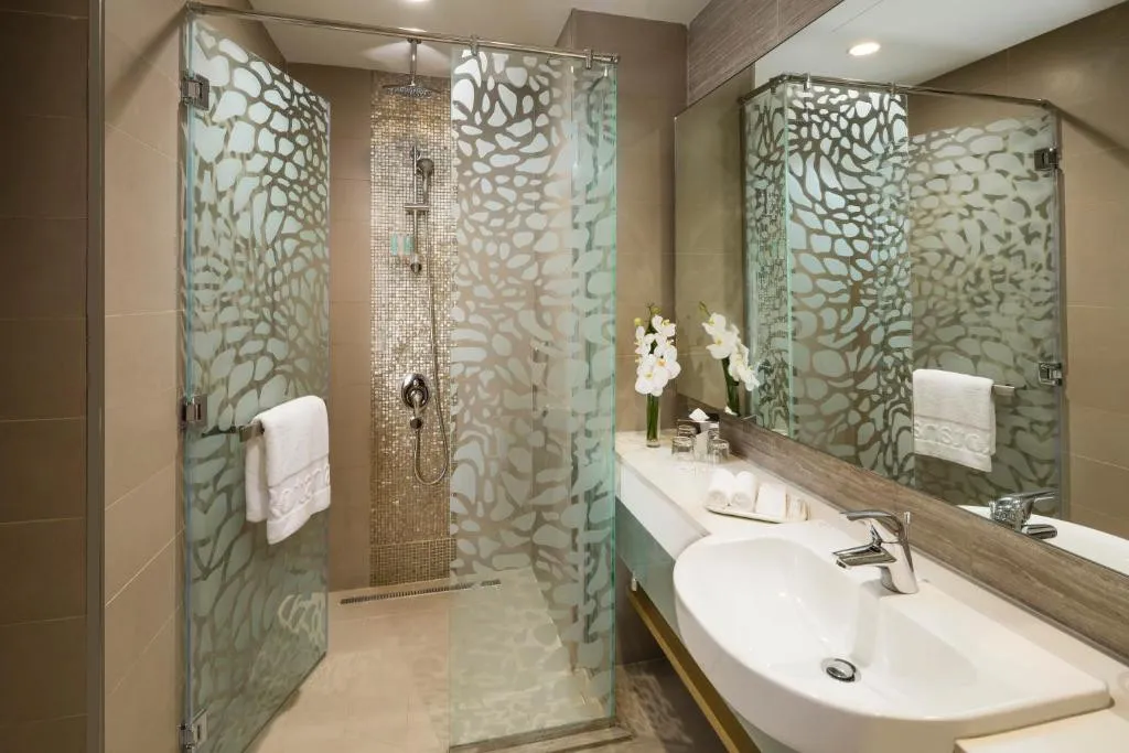 BEACH ROTANA RESIDENCES