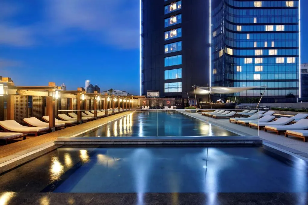 HILTON ISTANBUL BOMONTI HOTEL & CONFERENCE CENTER