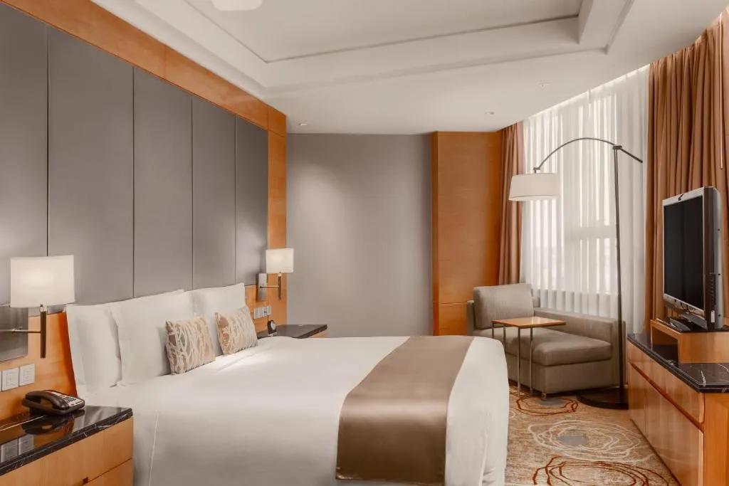 CROWNE PLAZA SHANGHAI ANTING GOLF