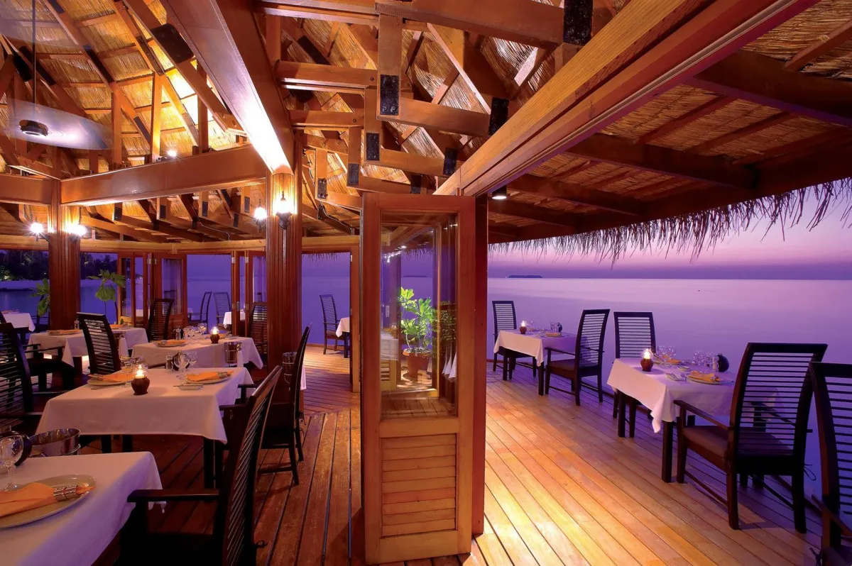 ANGSANA VELAVARU