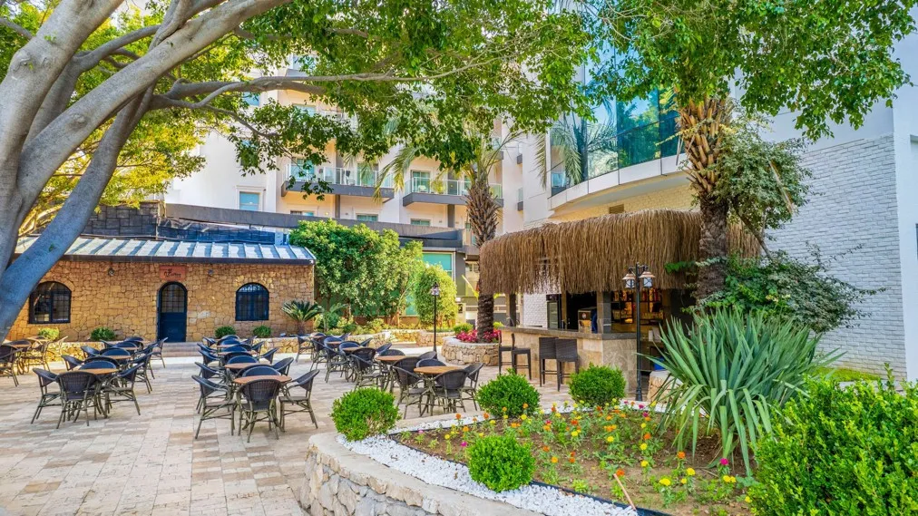 SUNLAND RESORT (EX.IMPERIAL SUNLAND RESORT)