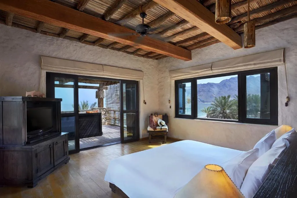SIX SENSES ZIGHY BAY (EX. EVASON HIDEWAY)