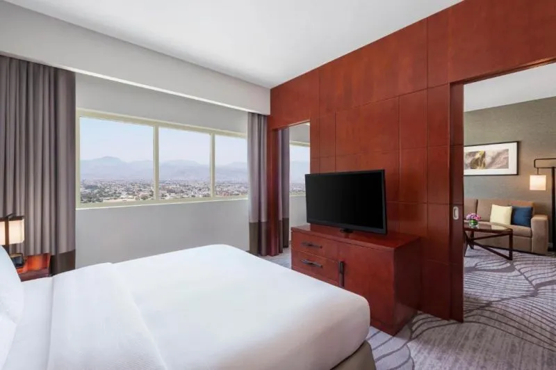 DOUBLETREE BY HILTON RAS AL KHAIMAH CORNICHE & RESIDENCE