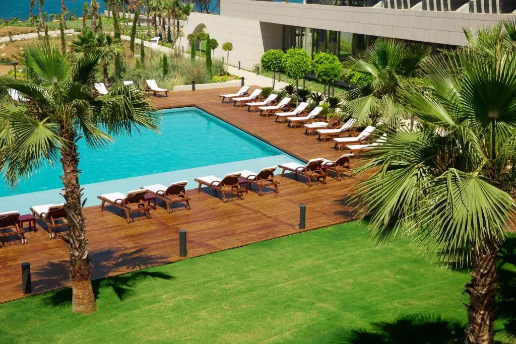 ONLIVE DELUXE HOTEL