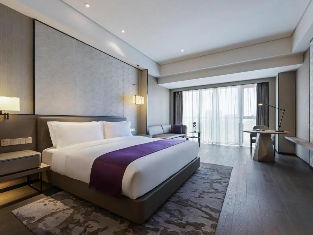 GRAND MERCURE SHANGHAI LINGANG