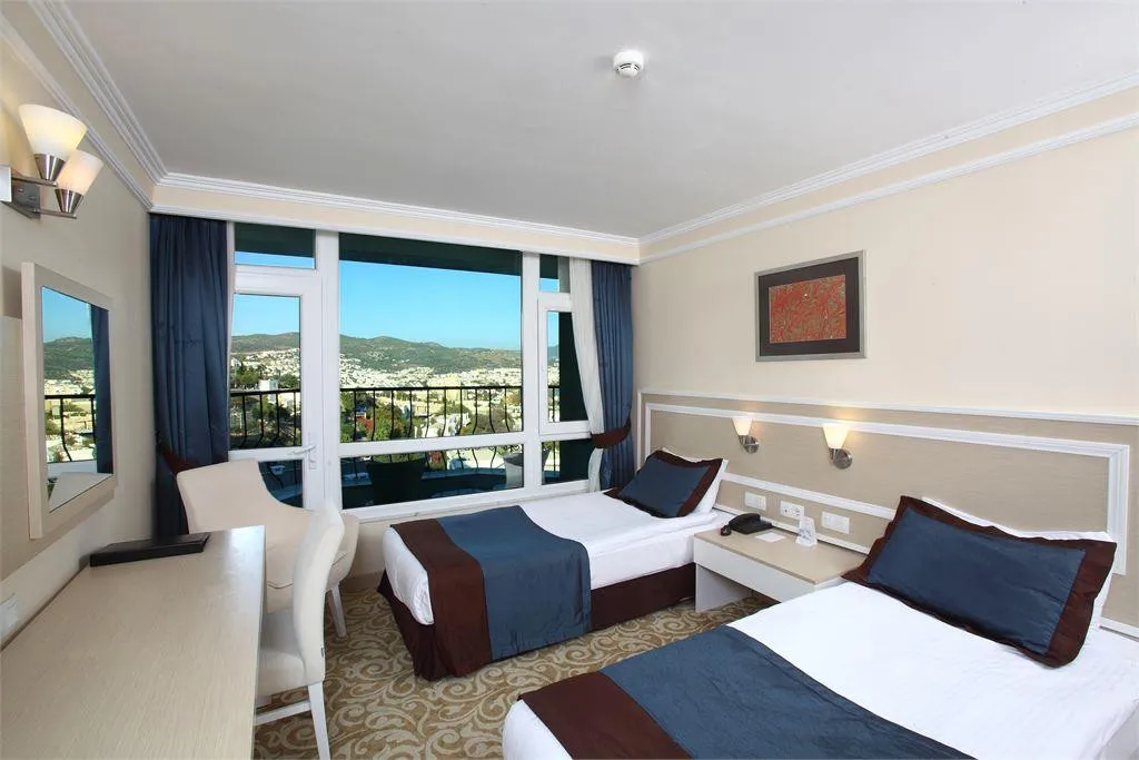 ROYAL ARENA RESORT & SPA