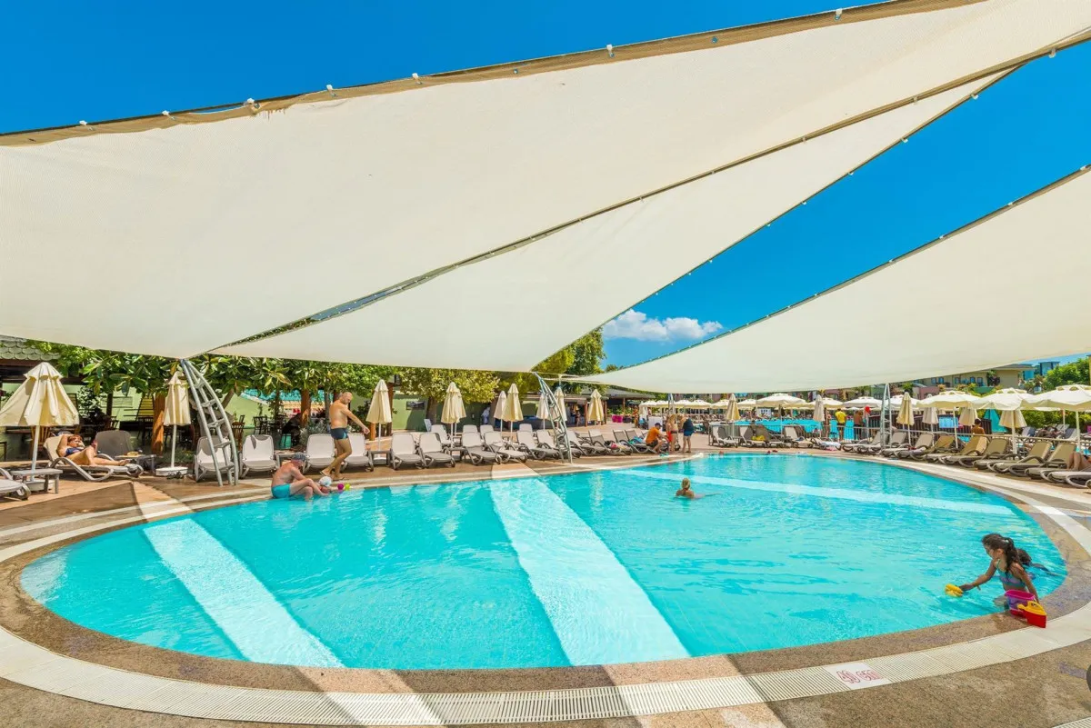 VON RESORT GOLDEN BEACH (EX. VON CLUB GOLDEN BEACH)