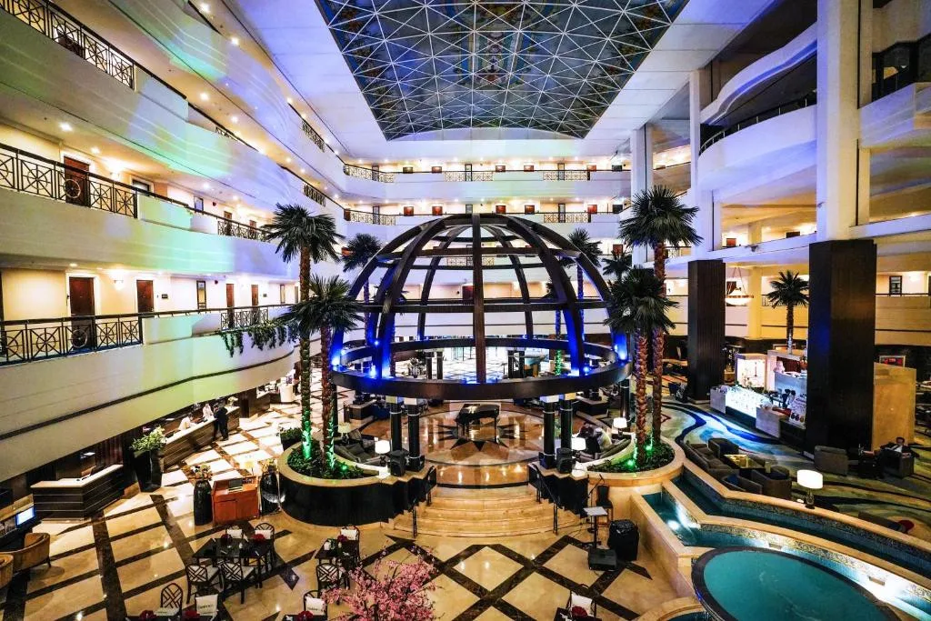 MOVENPICK GRAND AL BUSTAN DUBAI (EX. RODA AL BUSTAN)