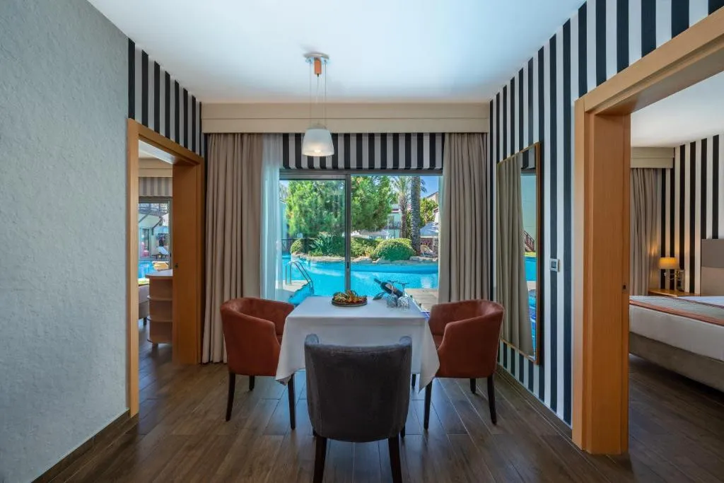 SELECTUM FAMILY RESORT SIDE (EX. SILENCE BEACH RESORT)