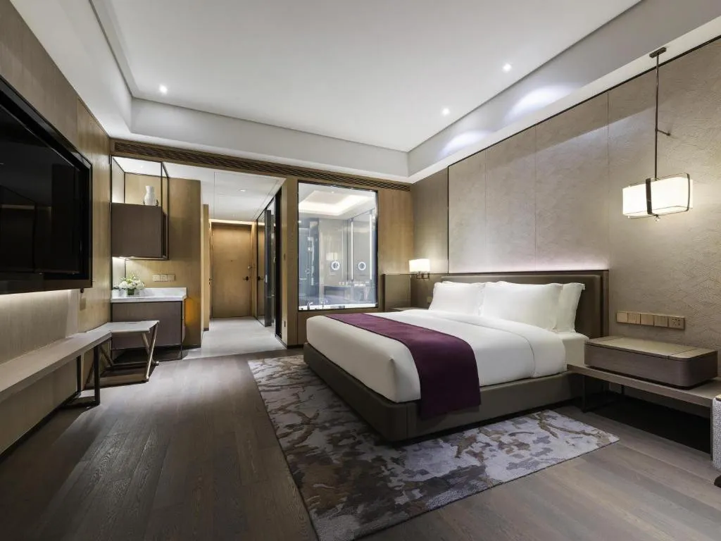 GRAND MERCURE SHANGHAI LINGANG