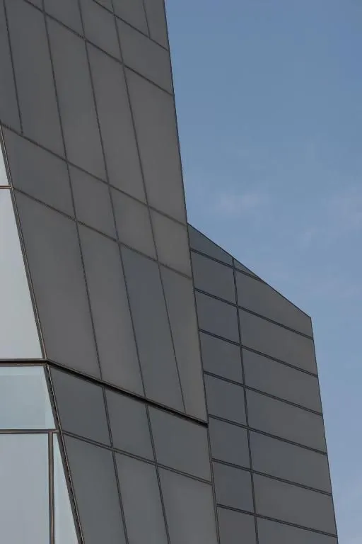 SO/ UPTOWN DUBAI HOTEL & RESIDENCES