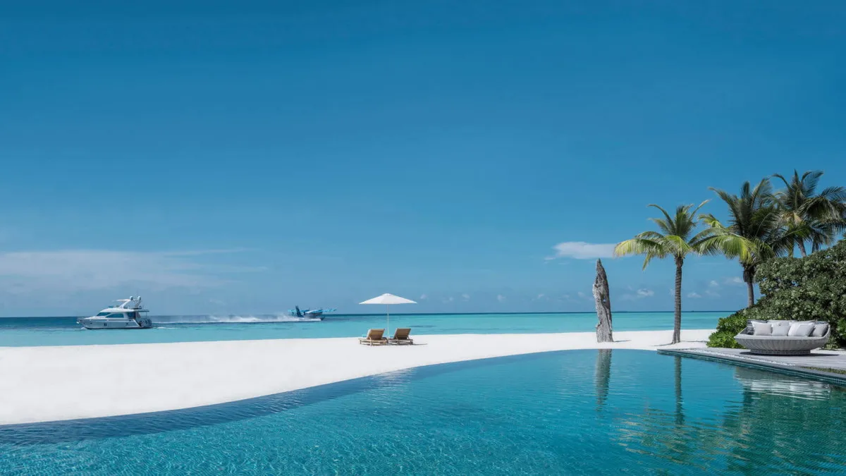 FOUR SEASONS PRIVATE ISLAND AT VOAVAH