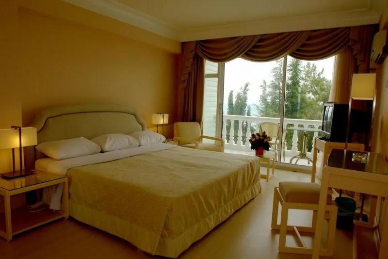 KISMET HOTEL