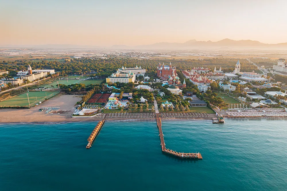 KREMLIN PALACE (EX. ASTERIA KREMLIN PALACE)
