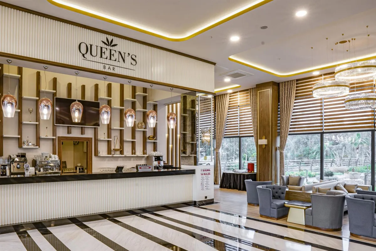AYDINBEY QUEENS PALACE & SPA