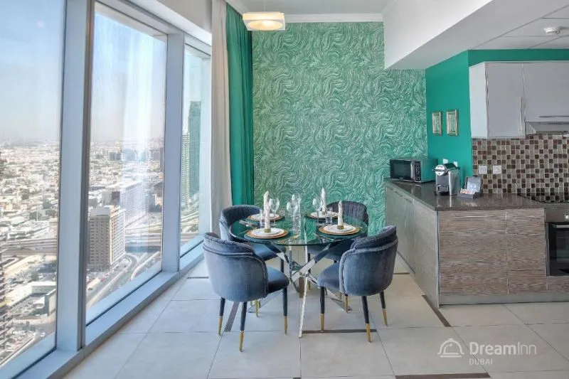 DREAM INN APARTMENTS 48 BURJ GATE LUXURY HOMES