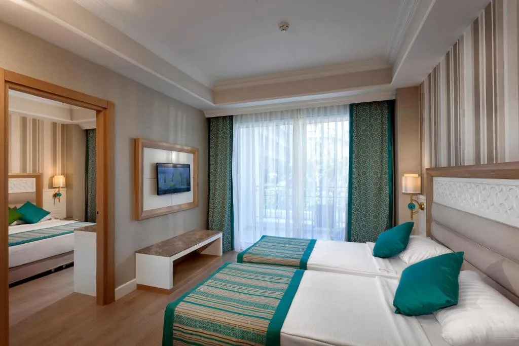 KARMIR RESORT & SPA