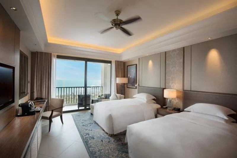 HILTON HAIKOU MEILAN