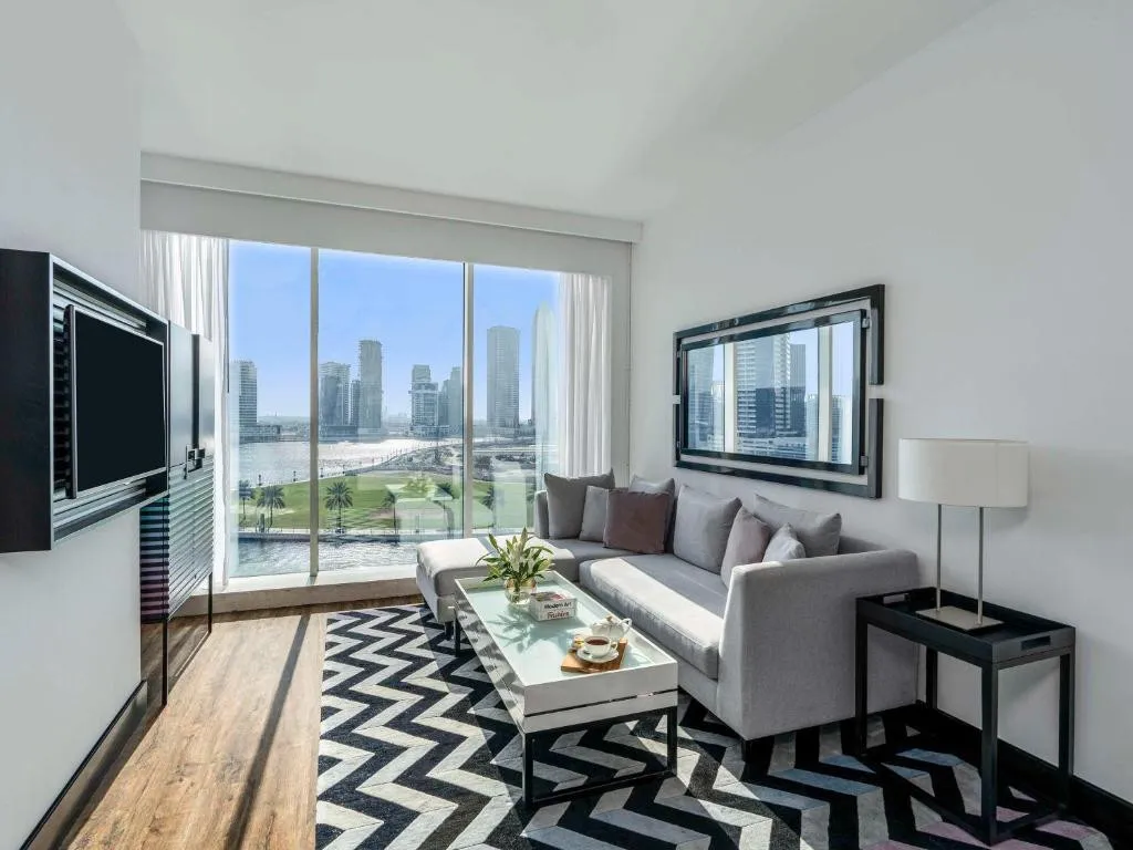PULLMAN DUBAI DOWNTOWN (EX. STEIGENBERGER HOTEL BUSINESS BAY)