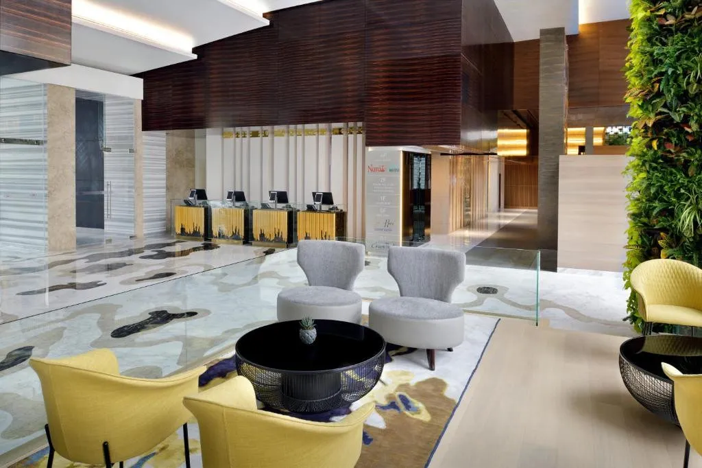 CROWNE PLAZA DUBAI MARINA