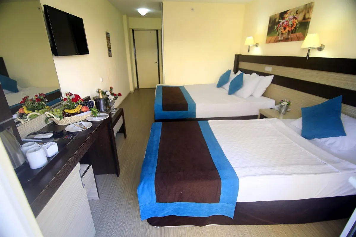 KLAS MORE BEACH HOTEL