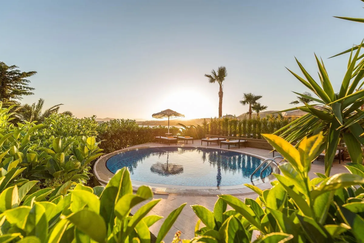 KEFALUKA RESORT
