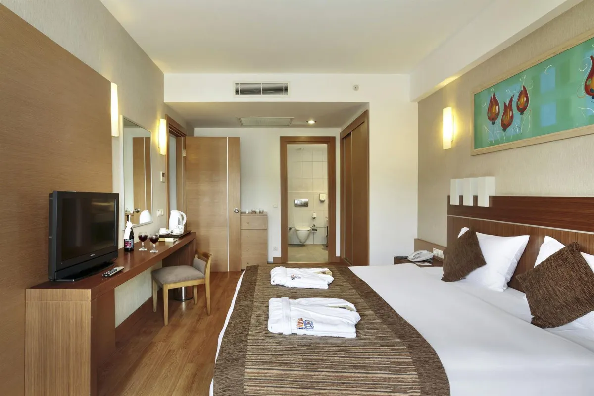 SUNIS KUMKOY BEACH RESORT & SPA