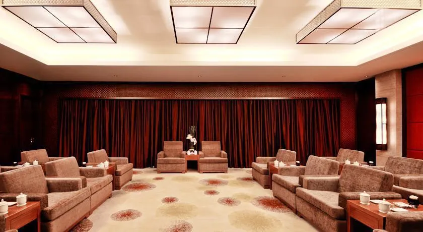 CROWNE PLAZA SHANGHAI PUDONG