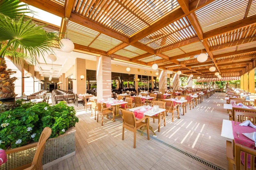 DIZALYA PALM GARDEN