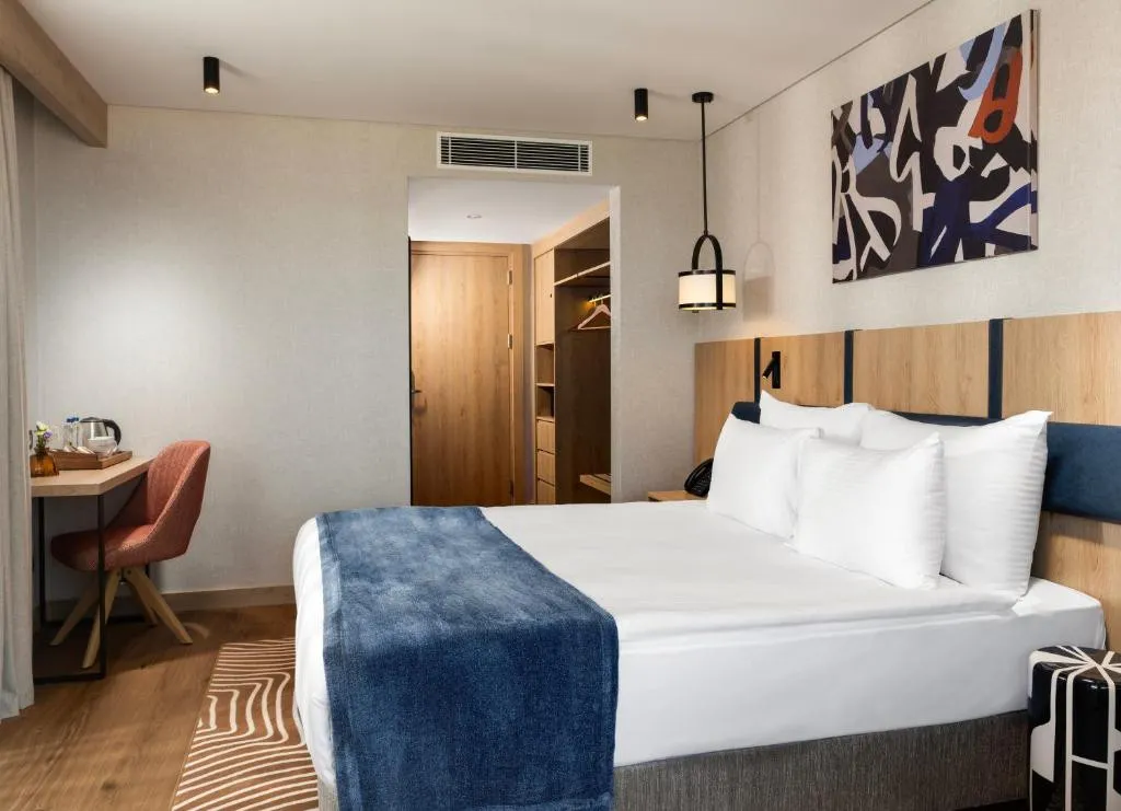 ELITE WORLD KUSADASI (EX. MARINA HOTEL)