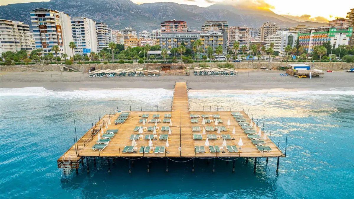 SENZA HOTELS GRAND SANTANA